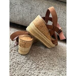 Fergie Suede Size 9 NWT Brown Leather 3” Wedge Cork Bottoms